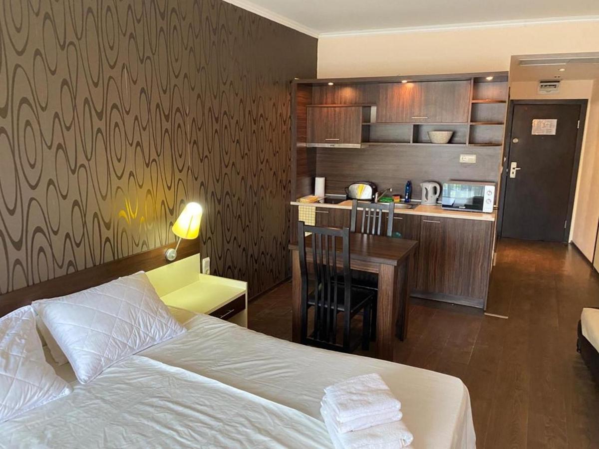 Menada Apartments In Grand Hotel Sveti Vlas Dış mekan fotoğraf