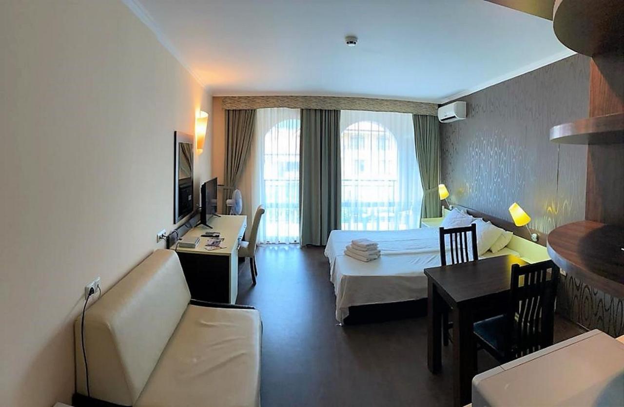 Menada Apartments In Grand Hotel Sveti Vlas Dış mekan fotoğraf