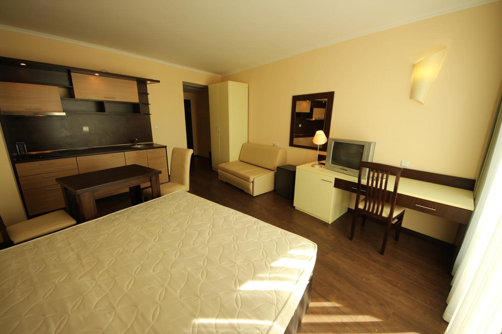 Menada Apartments In Grand Hotel Sveti Vlas Oda fotoğraf