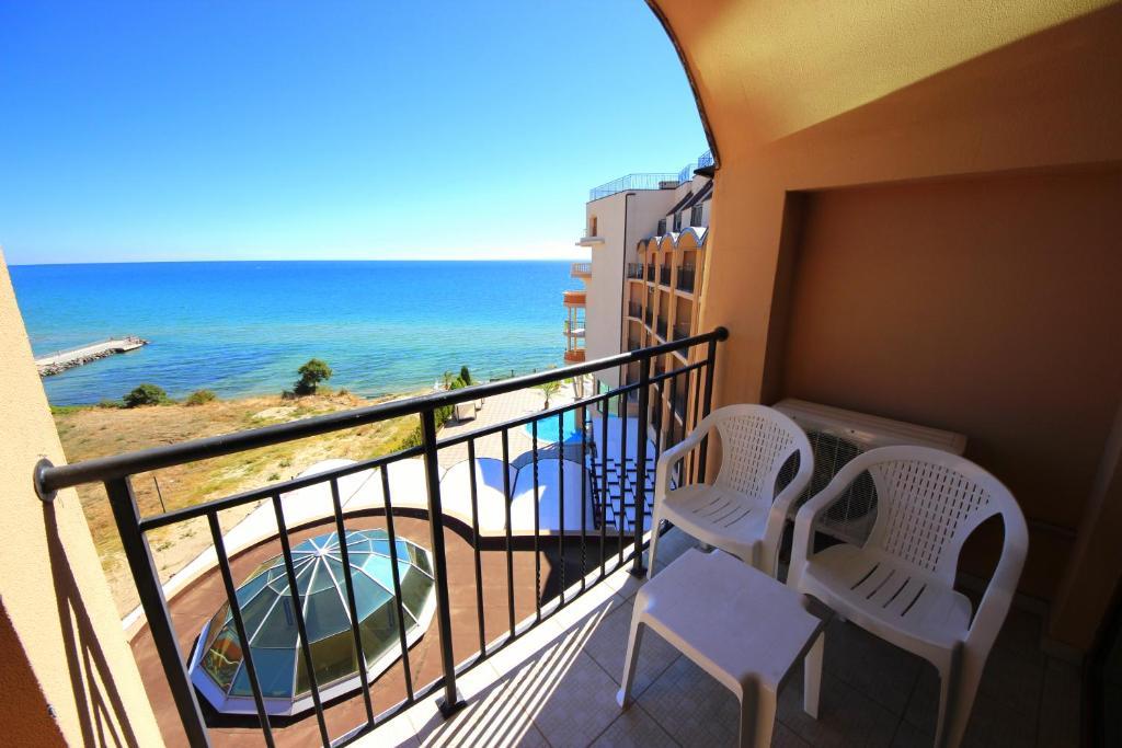 Menada Apartments In Grand Hotel Sveti Vlas Oda fotoğraf