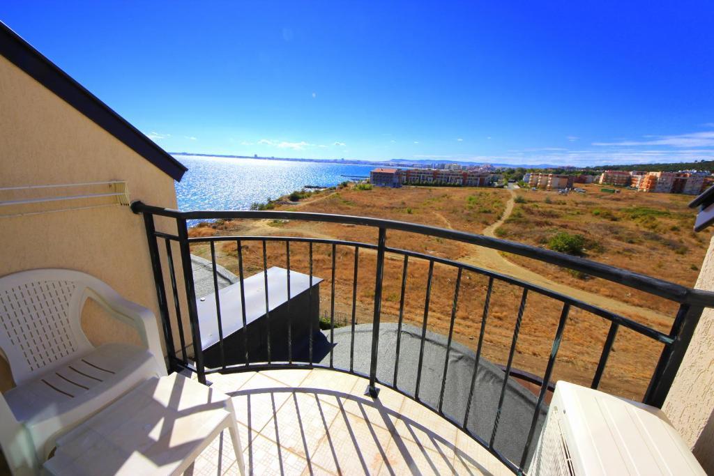 Menada Apartments In Grand Hotel Sveti Vlas Oda fotoğraf